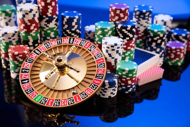 Roulette wheel spinning with live camera angle
